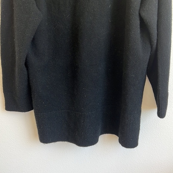 J Crew Black Stretch-wool V-neck tunic sweater - Picture 8 of 11